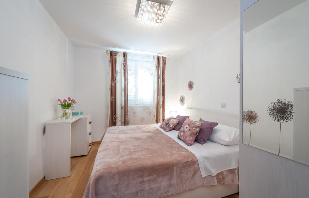 Apartment Timea Ragusa Esterno foto